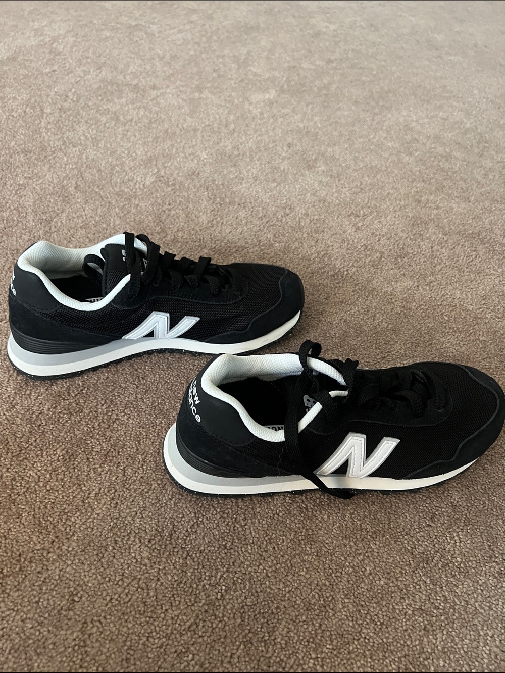New Balance 515 Black and White Casual Sneakers